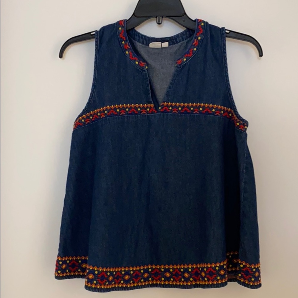 Embroidered chambray shirt